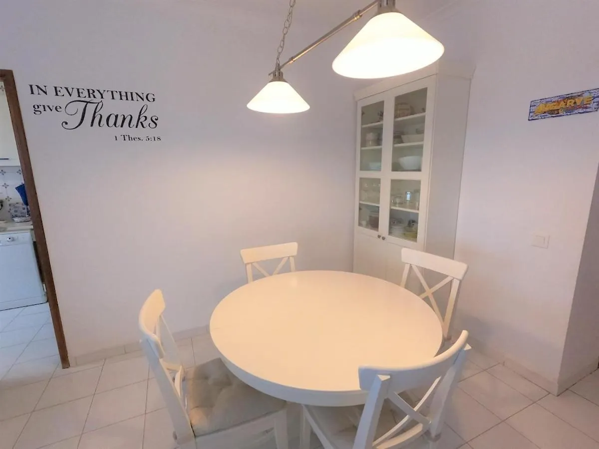 Algarve T2 Apartment W Balcony And Sea View Near Beach In Manta Rota Vila Nova de Cacela Portugalsko